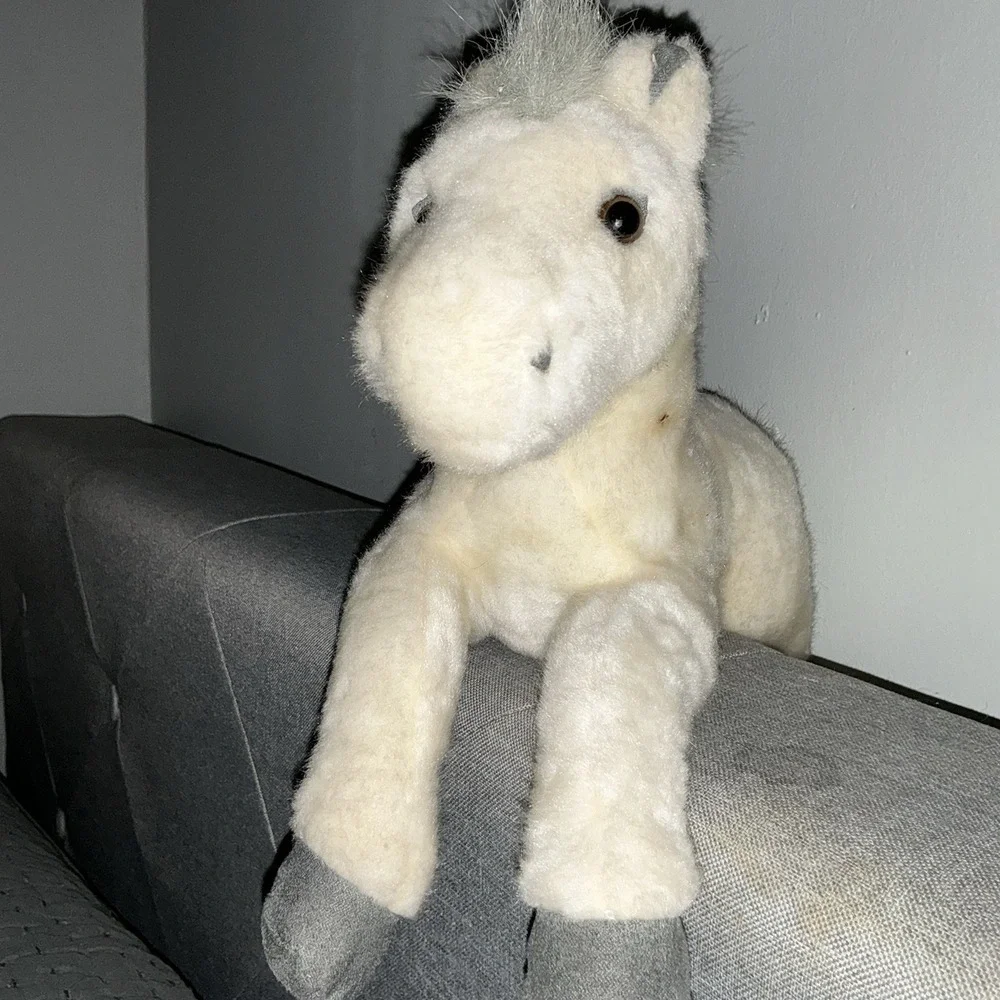2006 BREYER Plush Cream Plush Horse with Gray Mane Laying Down  Stuffed Toy
